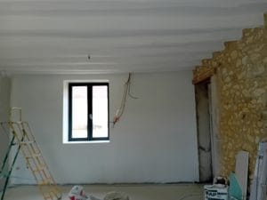 mur blanc